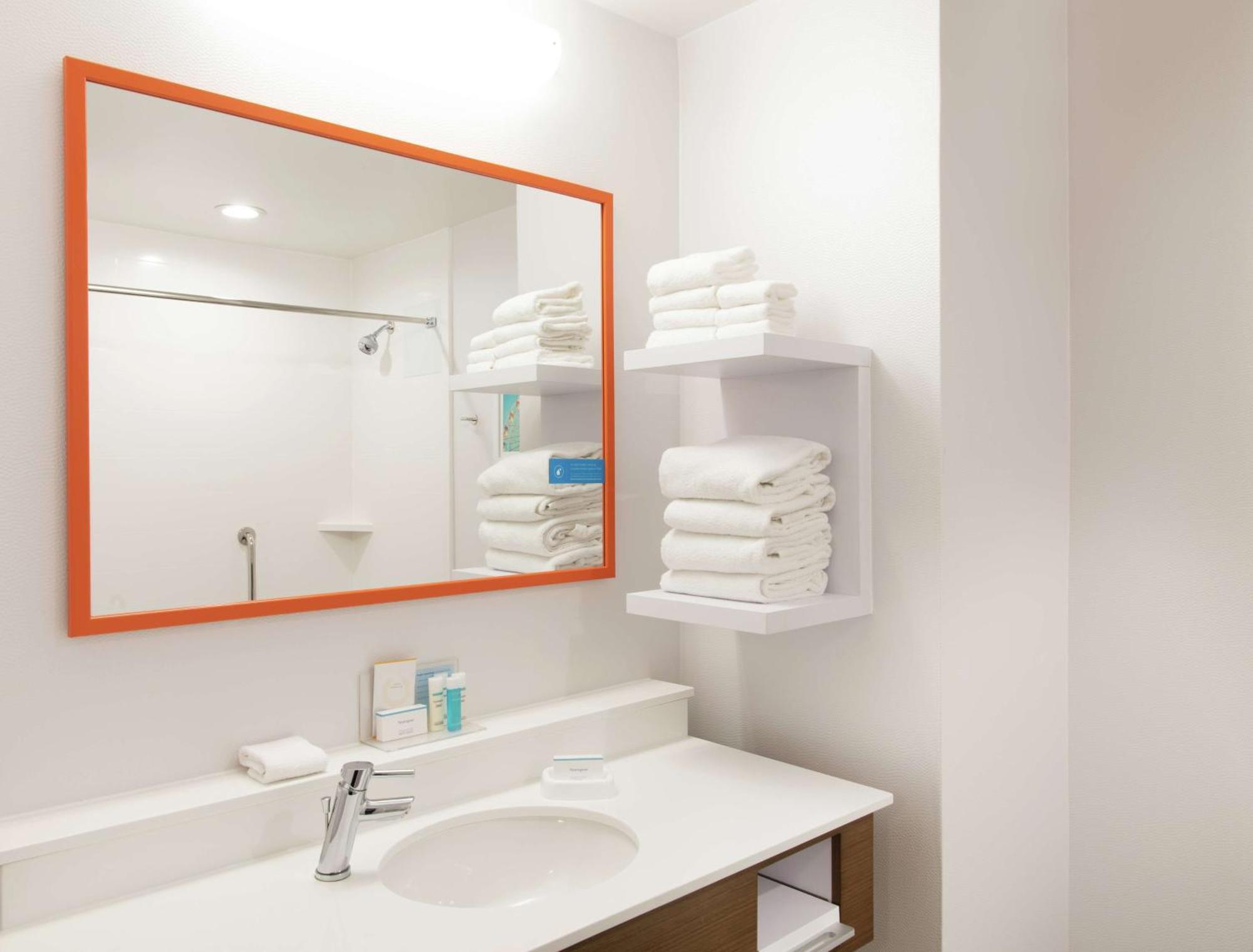 Hampton Inn Cleveland-Solon Bagian luar foto