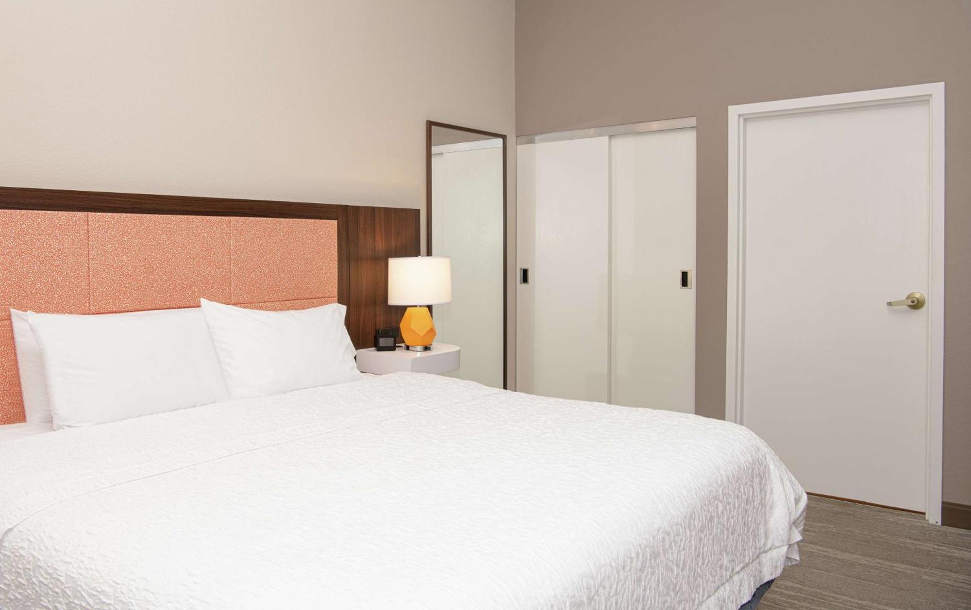 Hampton Inn Cleveland-Solon Bagian luar foto
