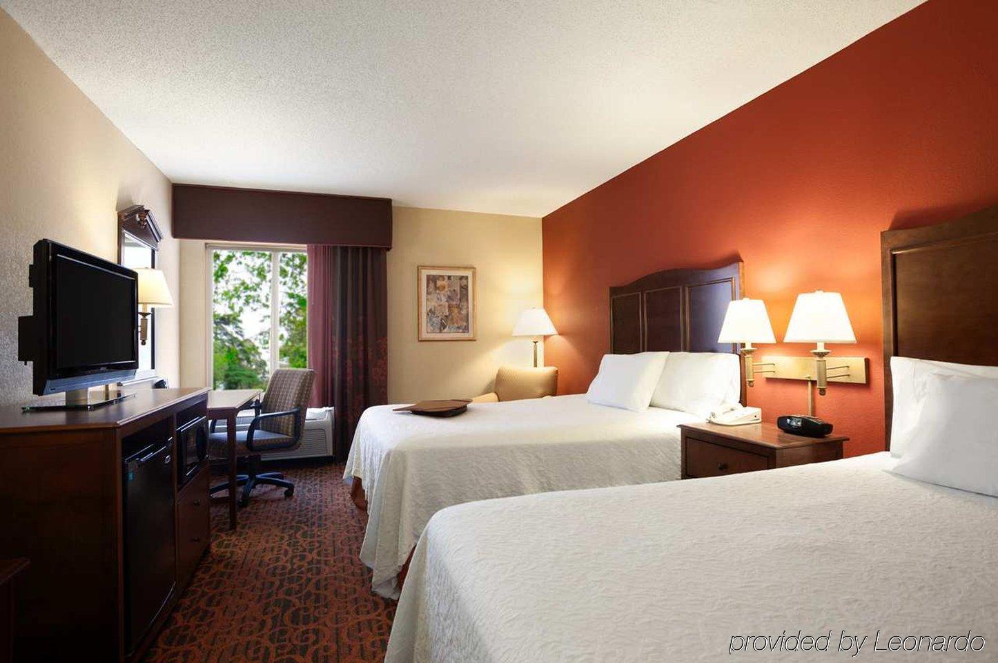 Hampton Inn Cleveland-Solon Bagian luar foto